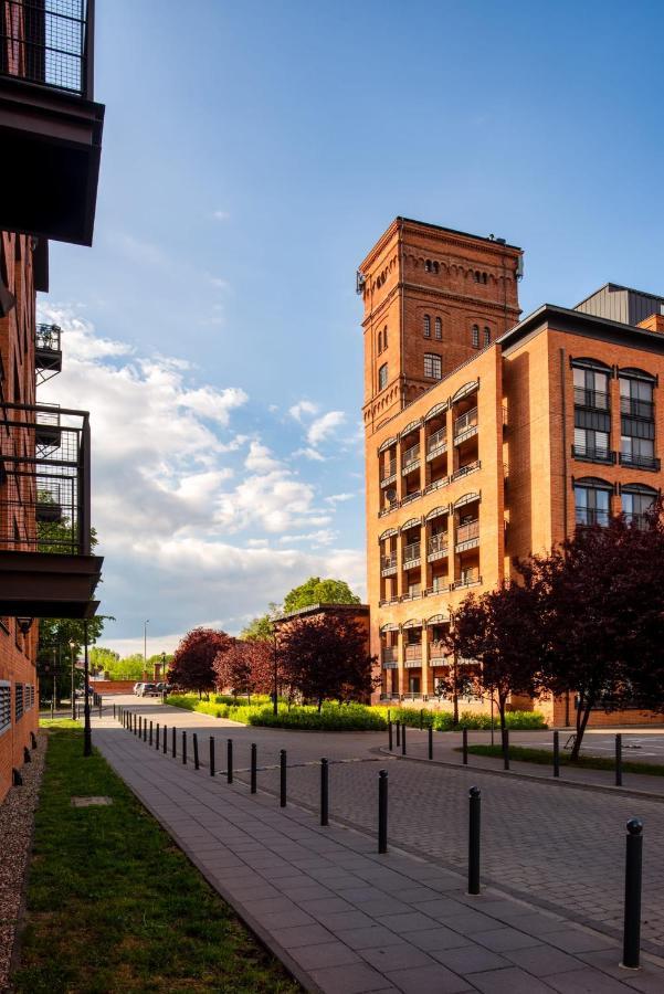 Lumina Loft Tymienieckiego With A View Of The Lake Lódź Exterior foto