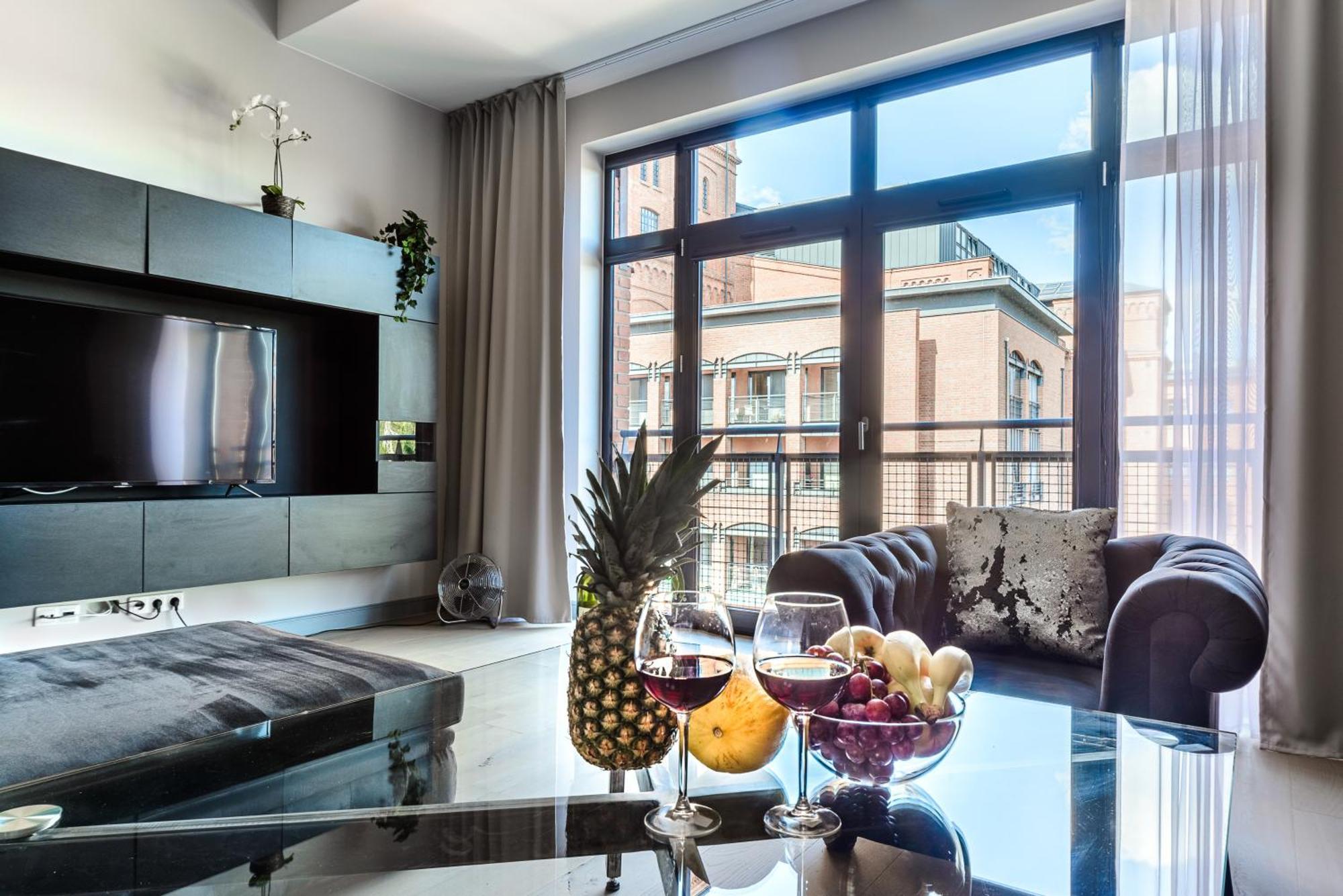 Lumina Loft Tymienieckiego With A View Of The Lake Lódź Exterior foto