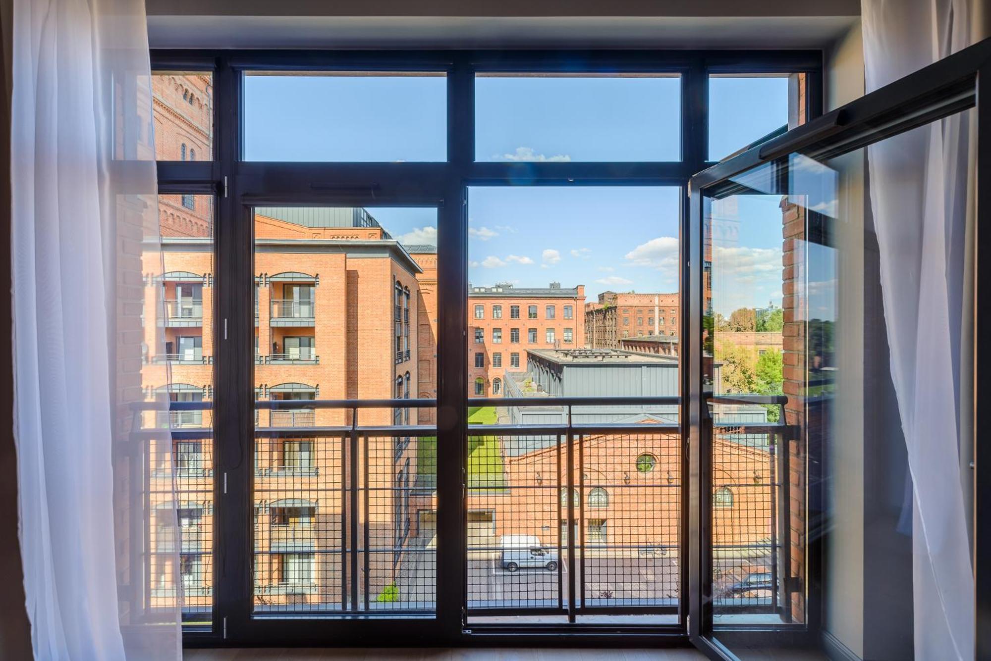 Lumina Loft Tymienieckiego With A View Of The Lake Lódź Exterior foto